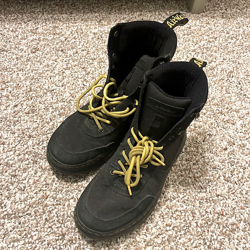 Dr. Martens Combs tech boot